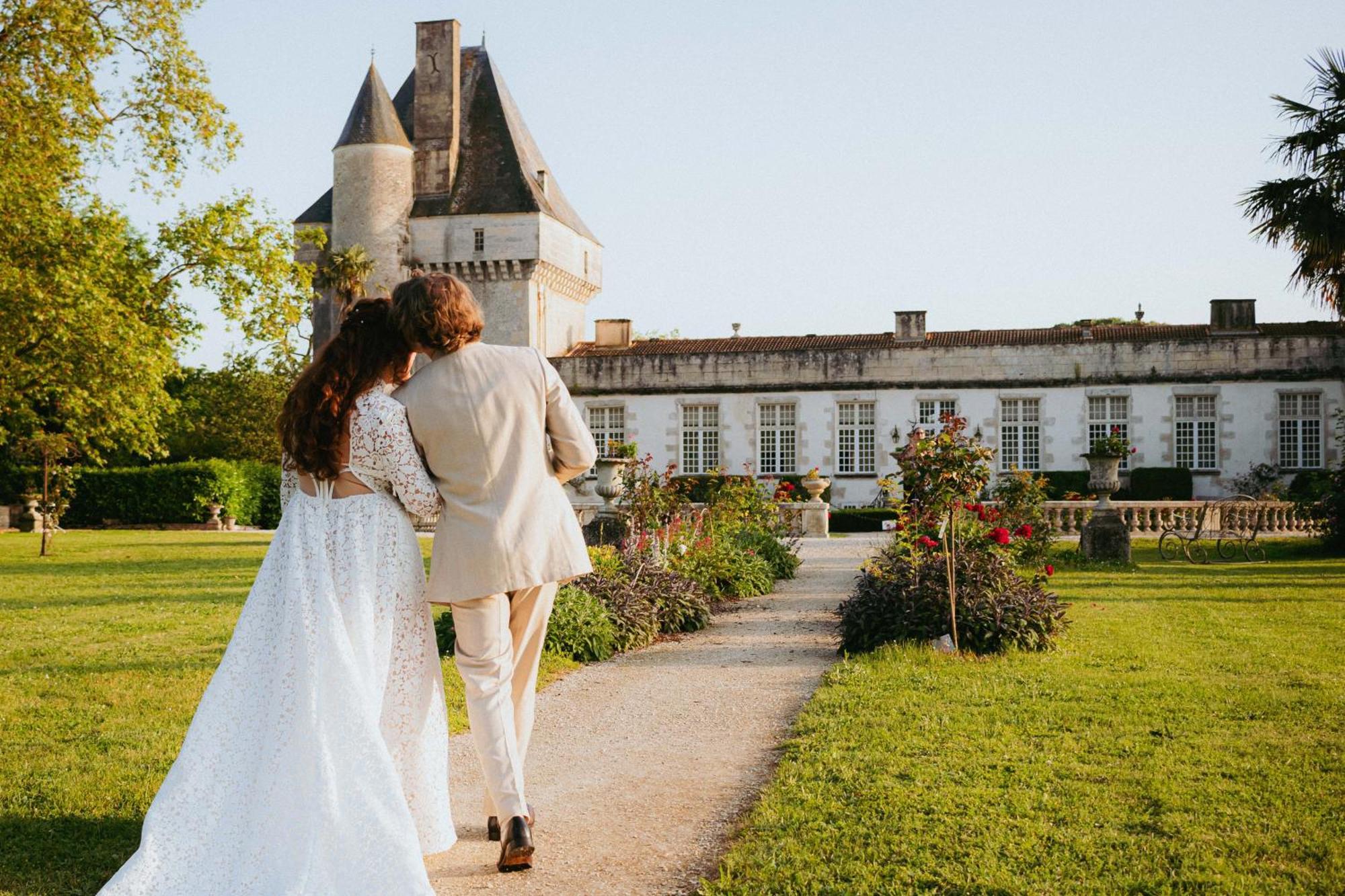 Chateau De Mornay Saint-Pierre-de-l'Isle Eksteriør bilde